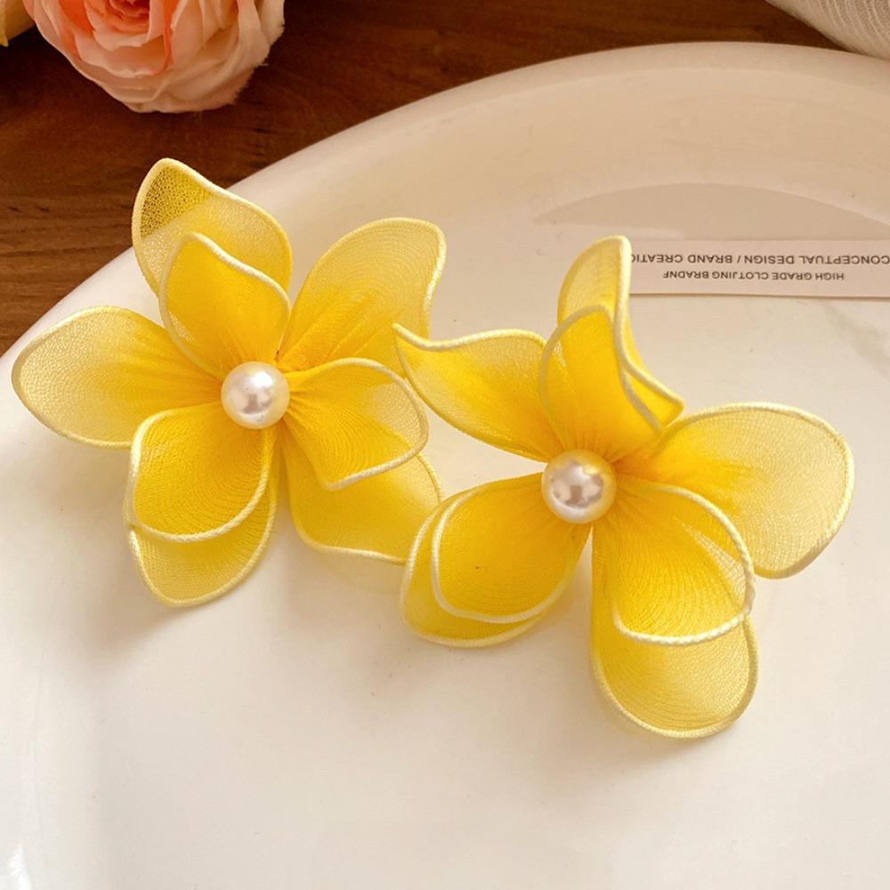 Iron Wire Iron Mesh Flower Earrings Big Floral Exaggerated Women Floral Ear Studs Pearl Jewelry Accessories Ladies Stud Earrings