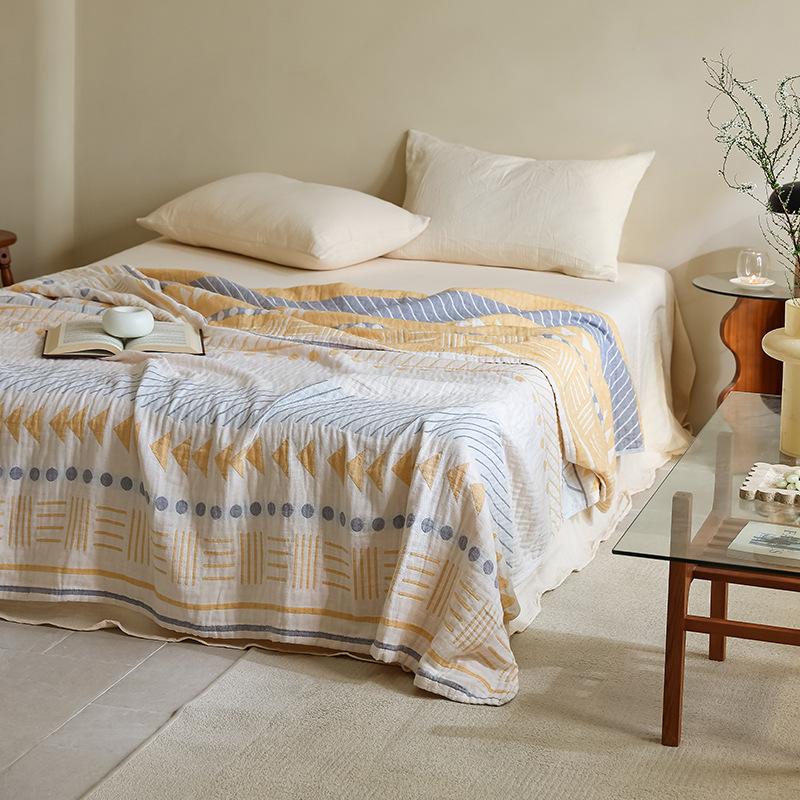 New Three-layer Gauze Towel Quilt, Double Air-conditioned Blanket, Sofa Towel, Four-season Lunch Break Blanket