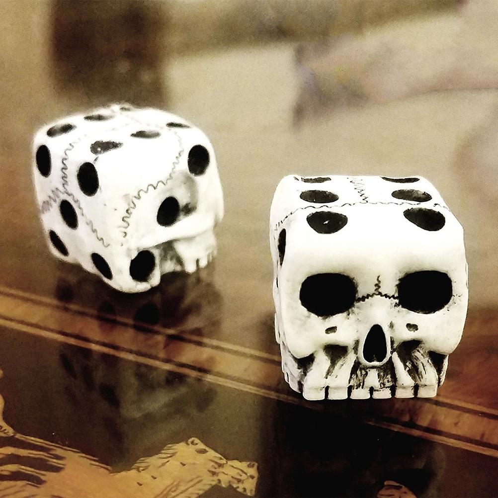 5Pcs Halloween White Skeleton Dice Decorative Mini Skeleton Face Gaming Dice for Club Pub Halloween