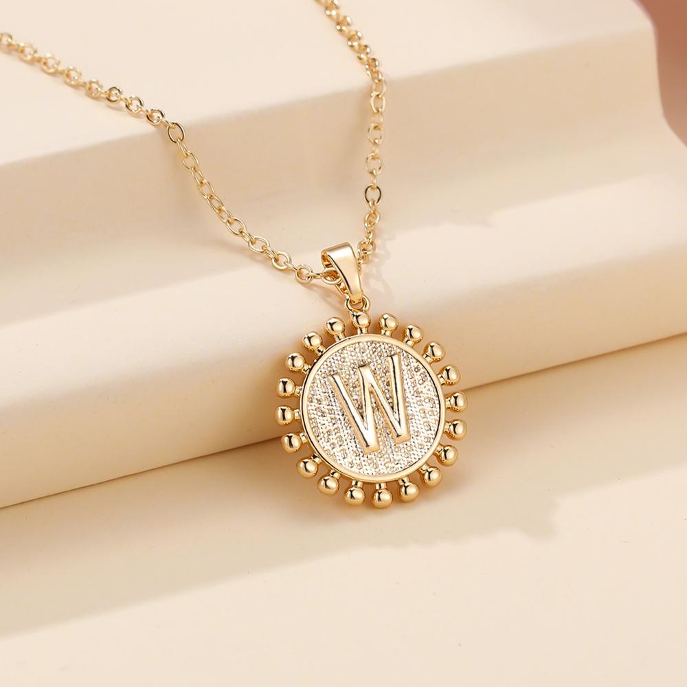 Ожерелье с инициалами для женщин, 1 шт., золотого цвета, круглая подвеска с буквами, цепочка, ожерелье, колье, ювелирные изделия с алфавитом