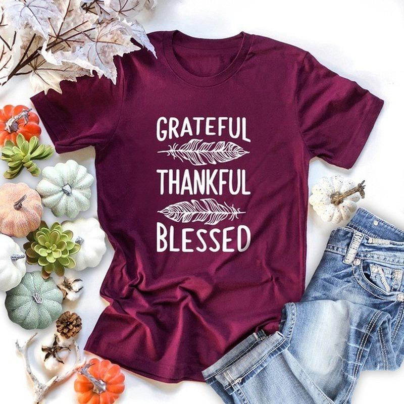 Grateful Thankful Blessed Feather Print Женская футболка с коротким рукавом и круглым вырезом Свободная женская футболка Женская футболка Топы Одежда Mujer
