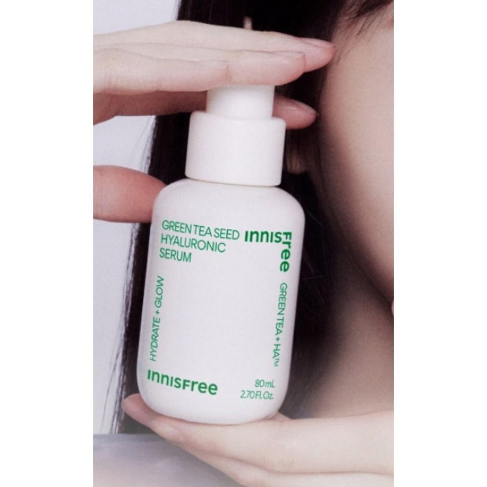 Набор Innisfree Сыворотка с гиалуроновой кислотой и семенами зеленого чая 80 мл + 10 мл