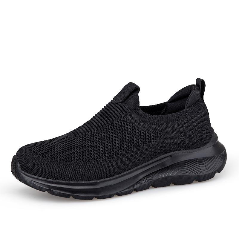 Summer men and women elderly walking shoes flying woven running shoes mesh surface sports shoes cover feet light breathable leisure