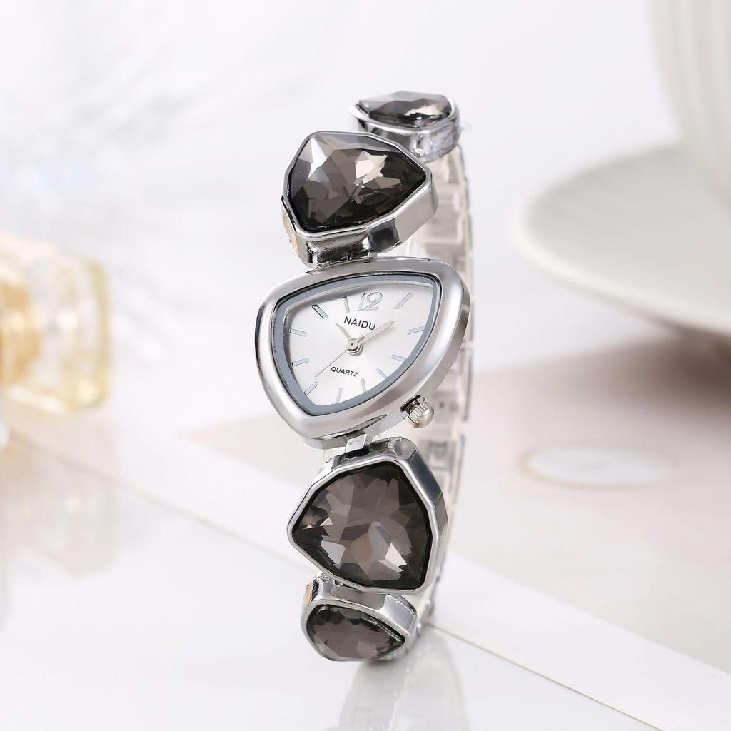 Irregular Shape Casual Easiest for Match Vintage Quartz Watch for Daily Wear Women's Gemstone Crystal Bracelet Watch