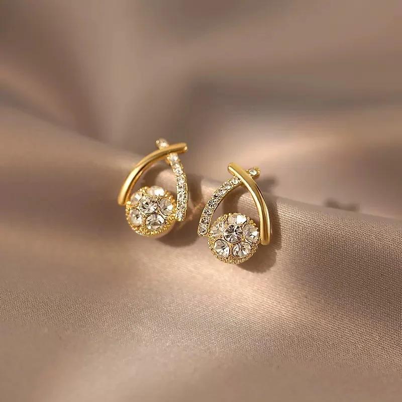 Korean Cross Big CZ Crystal Stud Earring for Women Golden Temperament Design Trend Simple Cute LOVE Wedding Zircon Girl Gift