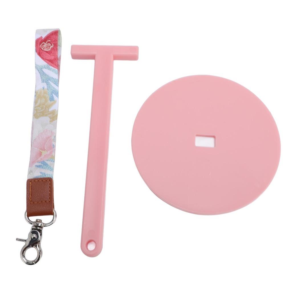 Plastic Material Wrist Yarn Holder Adjustable Strap Tangle-Free Design Yarn Ball Spinner Hanging Yarn Spinner Outdoor Travel