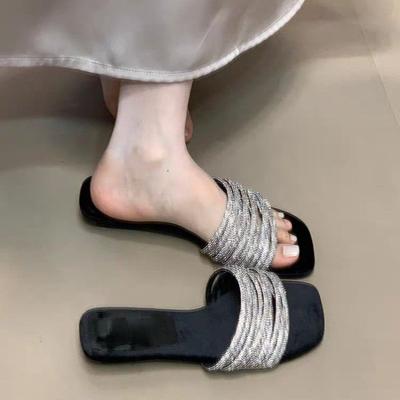 Универсальные новые модные однословные тапочки женские летние ленивые изящные с блеском на низком каблуке сандалии с открытым носком с высоким чувством