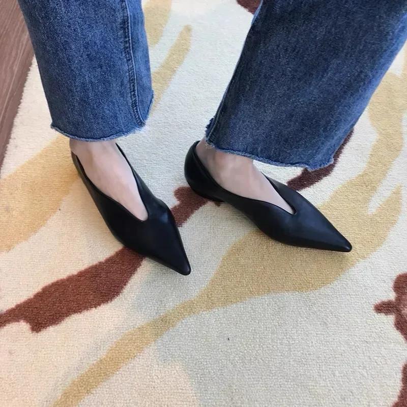 Trend Women Shoes Flats Sandals Summer New Pointed Toe Retro Oxford Shoes Mules Casual Ladies Shoes Walking