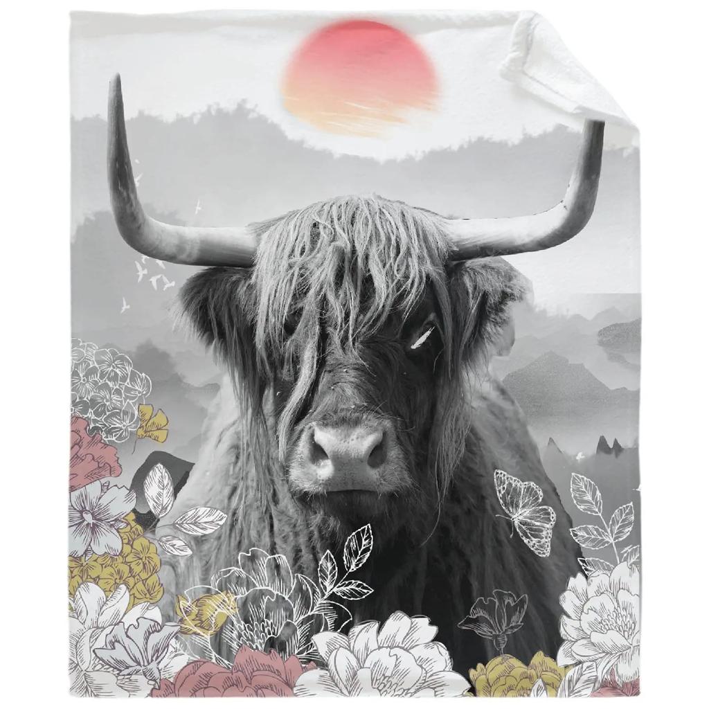Highland Cow Blanket Animal Bedding Throw Soft Cozy Fleece Plush Size for Couch Bed Sofa Travelling Camping