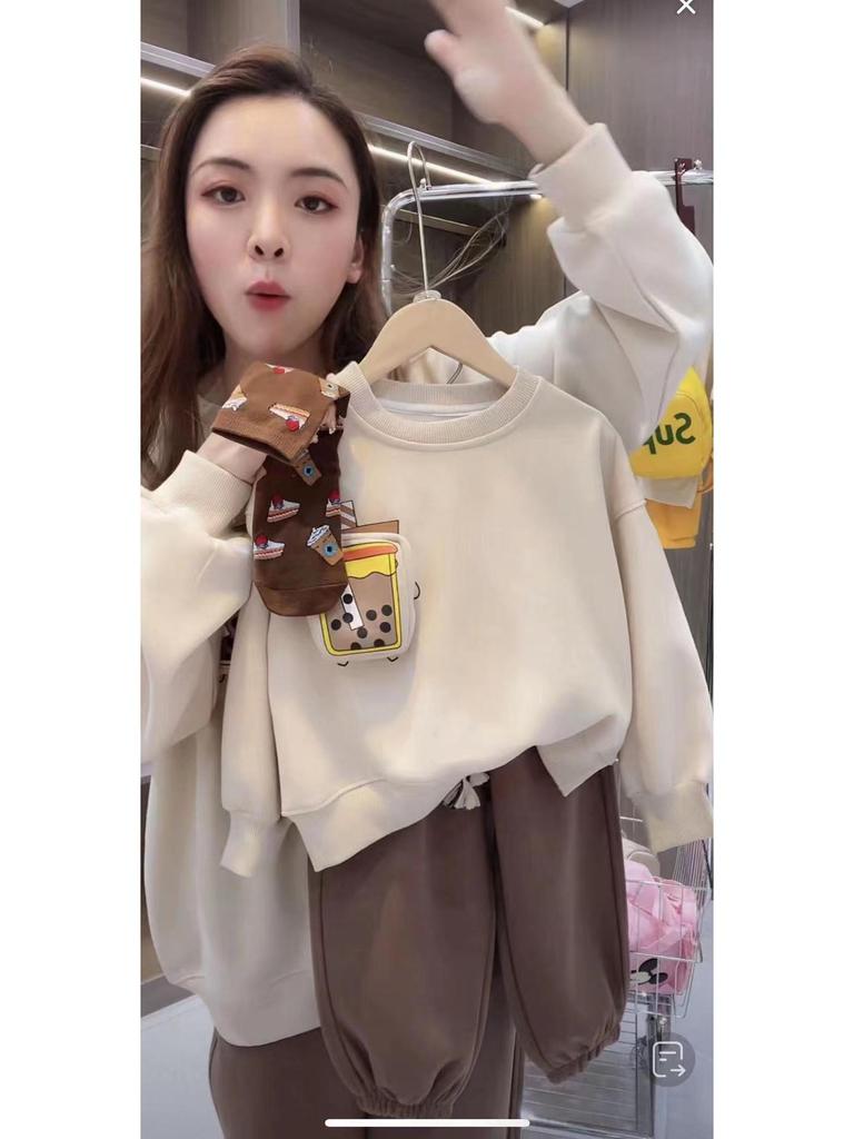 Комплект семейных свитшотов с 3D-принтом «Молочный чай» для осени/зимы: Парные наряды для родителей и детей для мамы-дочки и мамы-сына