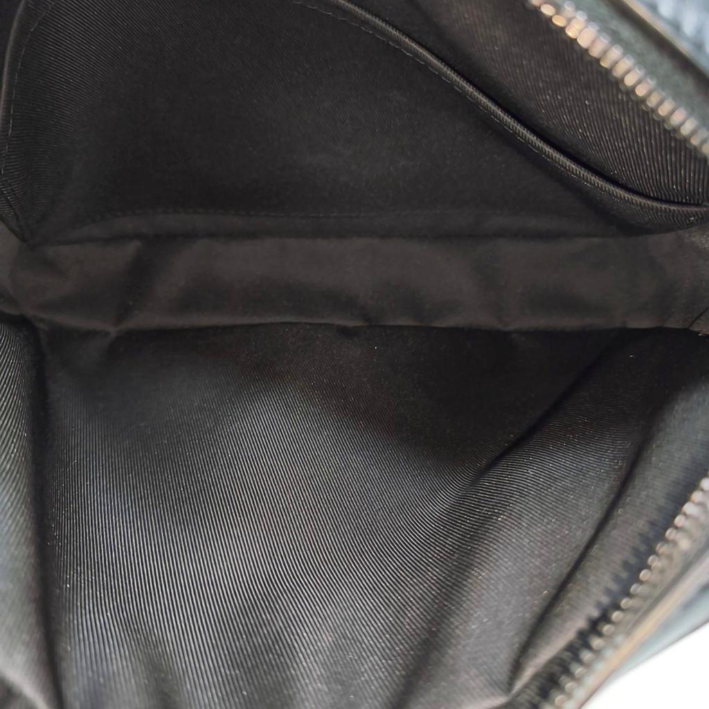 [Pre-Owned] Classic Monogram Adjustable Shoulder Strap Embossed Leather Trim Messenger Bag - Very Good #137BJNJ