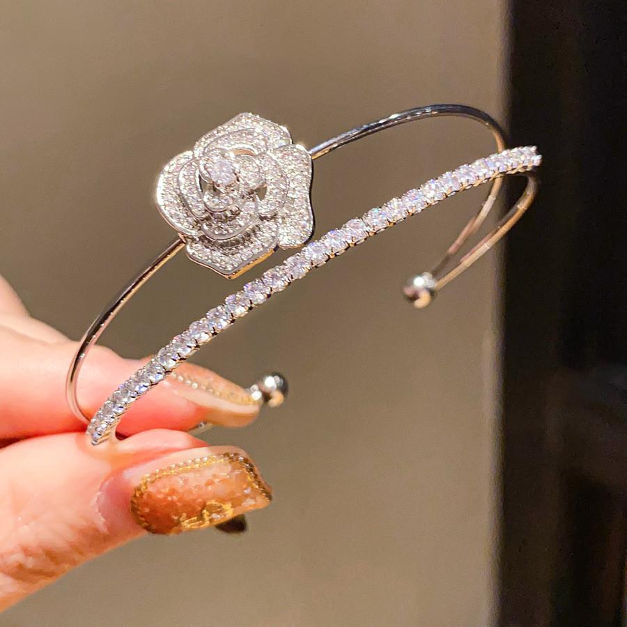 Zircon Flower Designer Cuff Bracelet With Copper Material Elegant Gift For Women