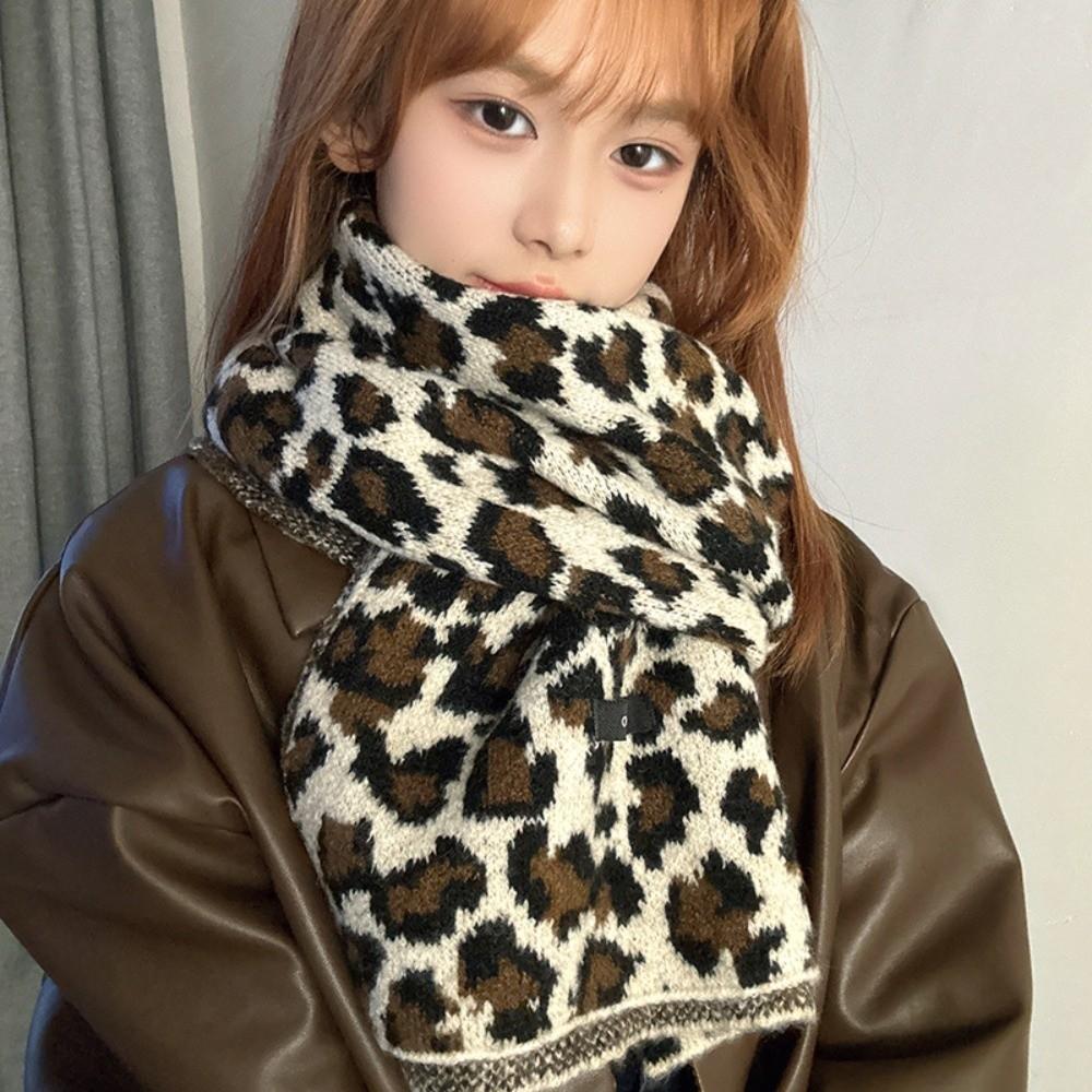 Lightweight Leopard Print Scarf Cashmere Blend Winter Shawl Fashion Imitation Wool Scarf Unisex