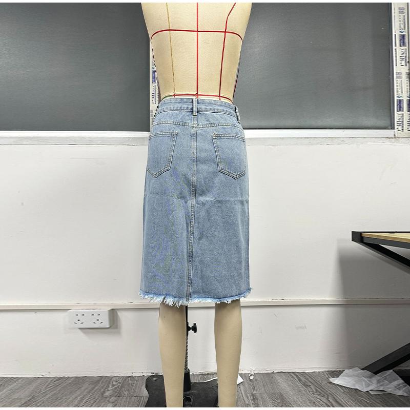 Юбки из денима для женщин, джинсы с высокой талией, потертым необработанным краем, юбка-клеш с карманами, летняя узкая юбка с разрезом и запахом