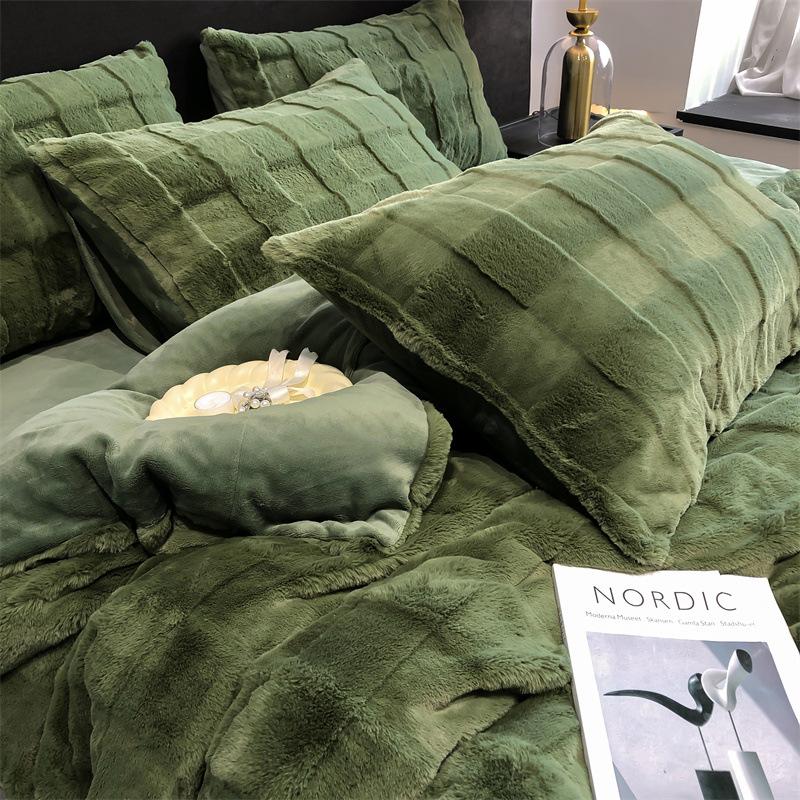 Solid Color Rabbit Fleece Four-Piece Set, Thickened Milk Fleece Bed Sheet Quilt Cover, Three-Piece Bed Set, Fleece Quilt Cover