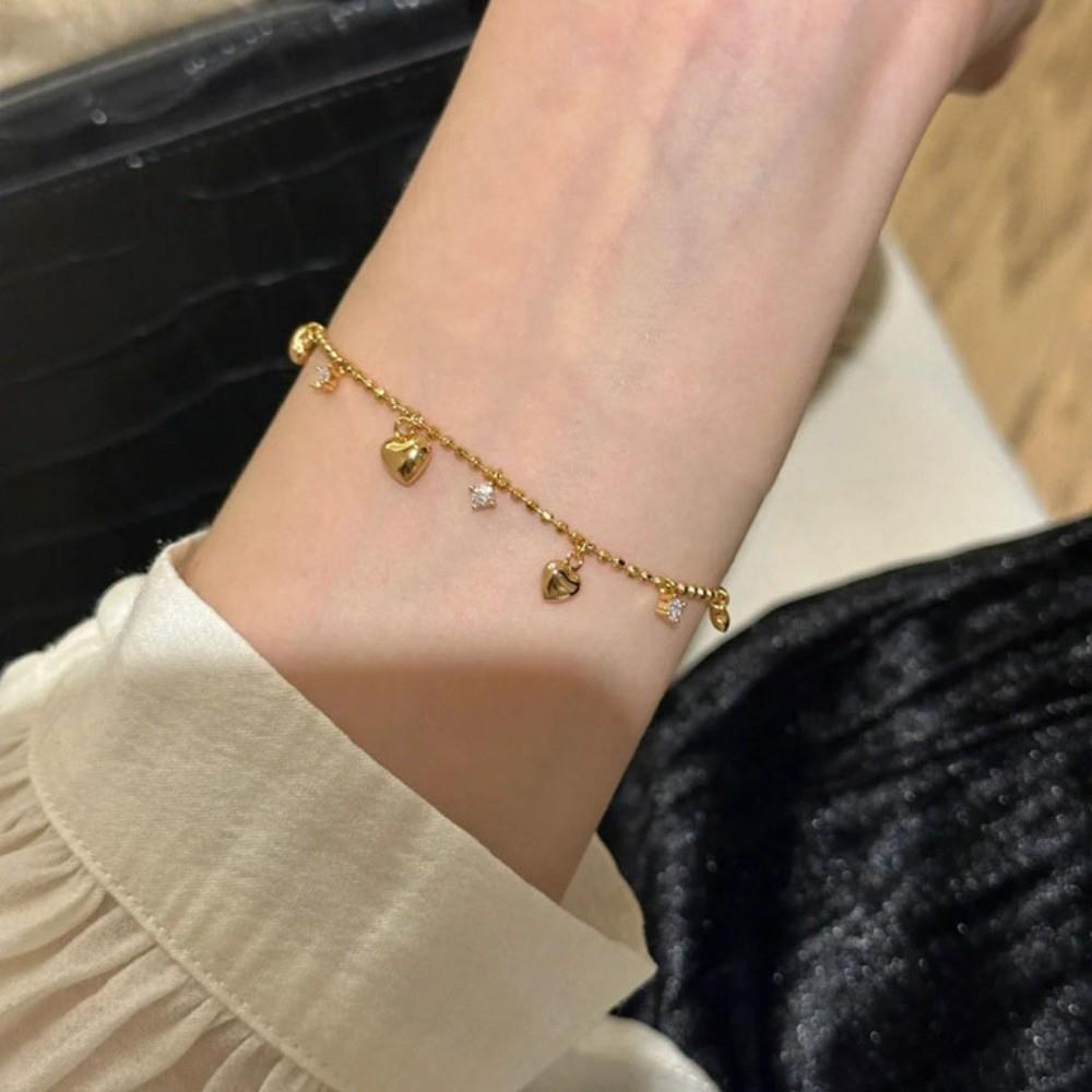 Zinc Zinc Alloy Heart Bracelet Bead Charm Hand Chain Sweet Gold Bracelet Bridal Party