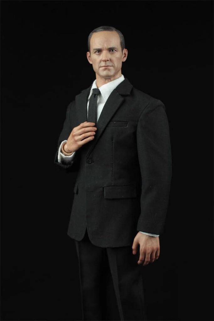 1/6 Scale Figure accessories/Men's Suit Outfit Set (head and Body Not Included)