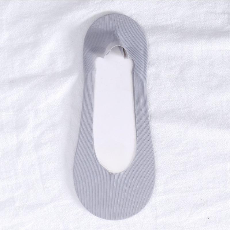 Women's New Summer Shallow Mouth Invisible Silicone Non Slip with Invisible Ice Silk Boat Socks
