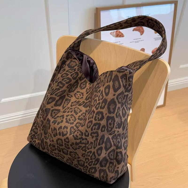 Autumn and Winter Suede Leopard Print Bag Women's 2025 New Trendy Fashion Versatile Retro Casual Commuter Shoulder Tote Bag