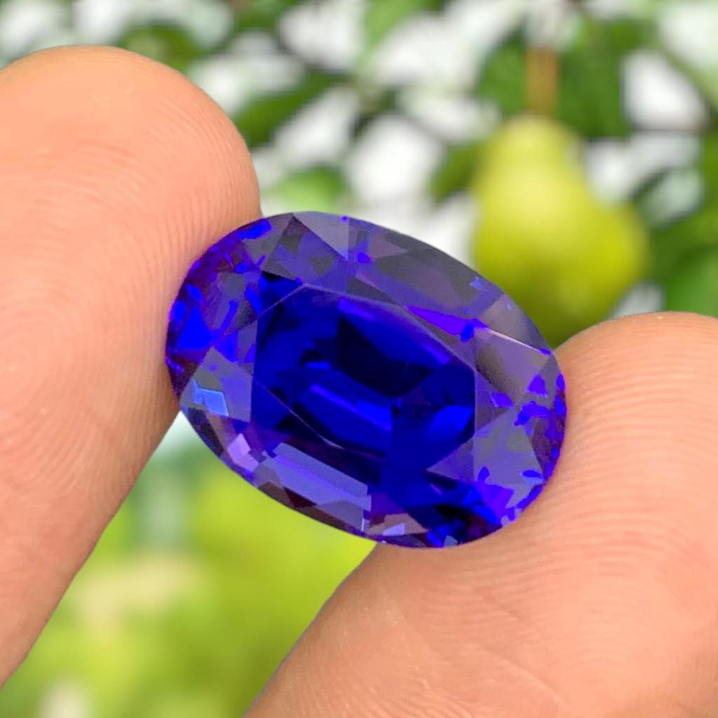 Цвет D, Чистый для глаз, Натуральный Танзанит, Свободный Камень Овальной Огранки, Камень Весом в Каратах.