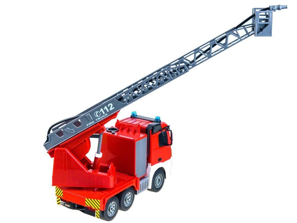 Автомобиль FIRE BRITAIN Mercedes ссыт водным пилотом RC0260