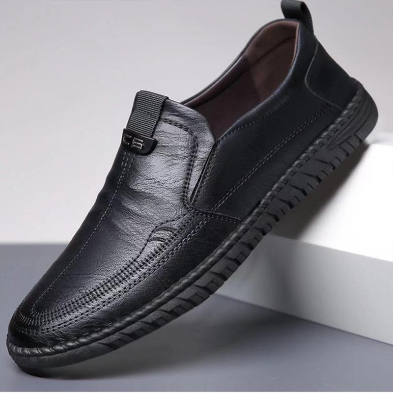 Men's Genuine Leather Breathable Casual Non-Slip Driving Shoes for Autumn/Winter - Mid-Aged Dad Style.