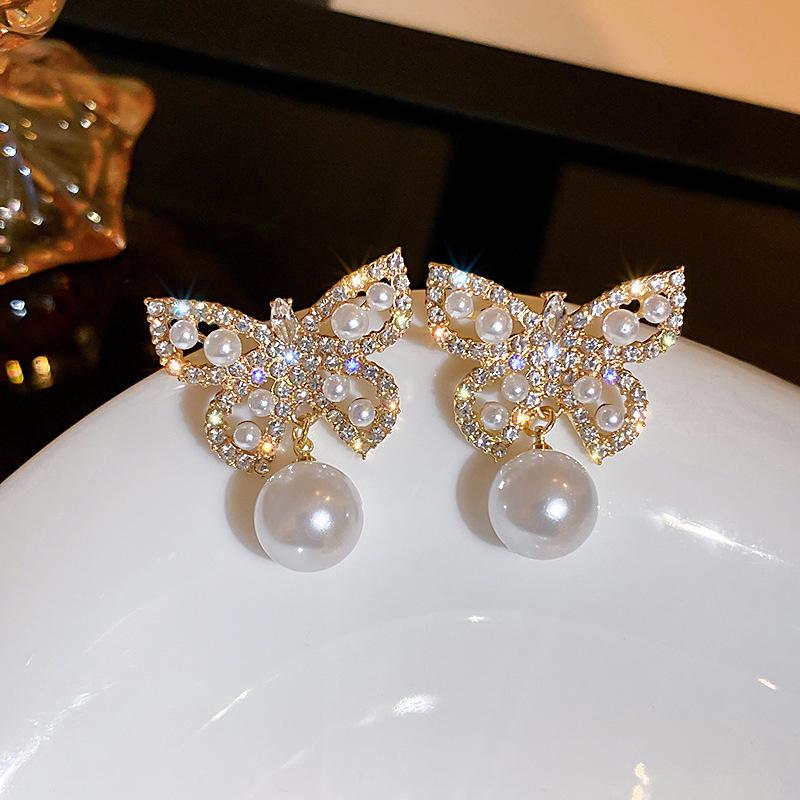 Korean Diamond Pearl Butterfly Earrings Elegant Design Ear Accessories for Women Earrings