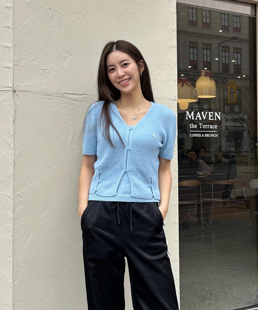 JUCYJUDY Knit Top And Short Sleeve Cardigan Set Jzkt326A