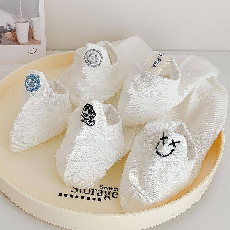 Женские спортивные носки до середины икры в корейском стиле с вышивкой в виде смайлика - Устойчивые к запаху и влагопоглощающие