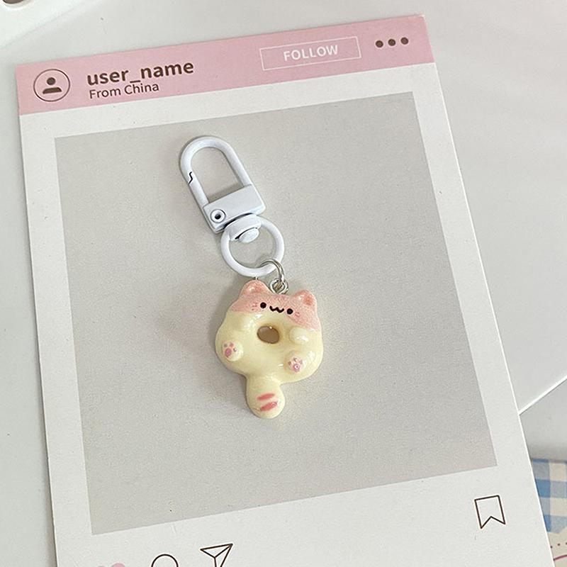 1Pcs Cute Cat Donut Keychain Pendant Keyring For Girls Backpack Charm Headphone Case Accessory Creative Friend Couple Gifts