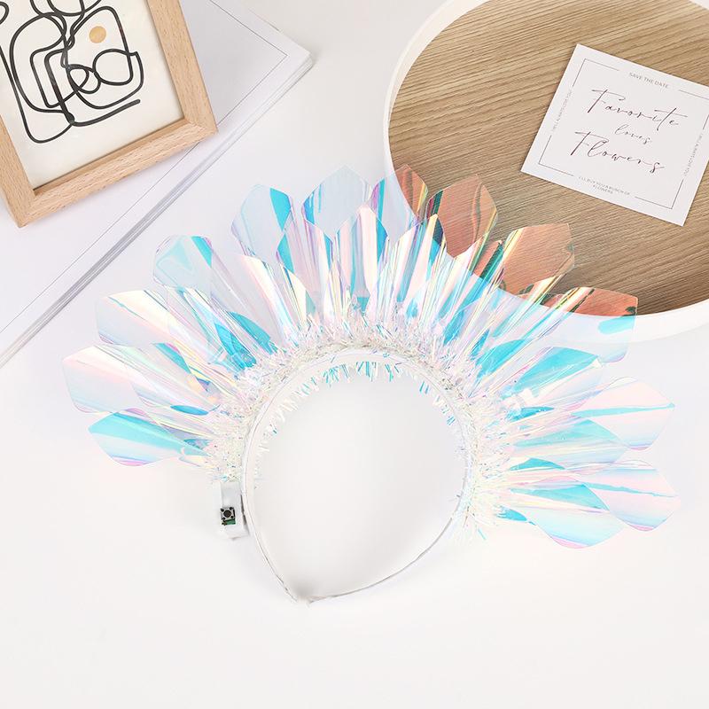 2024 Happy Year Crown Led Light Up Headband Светящиеся обручи для волос Мигающие детские Взрослые Рождественские вечеринки Реквизит Головные уборы