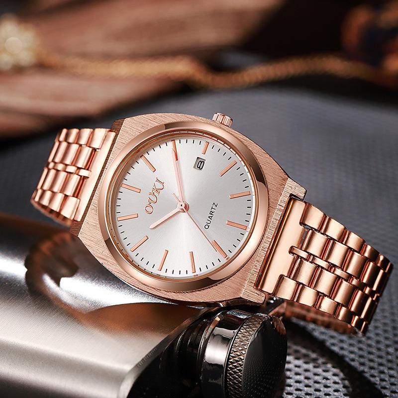 Бизнес и досуг Джентльмены поставляются в стандартной комплектации со стильными и привлекательными часами Модные мужские часы Подарок