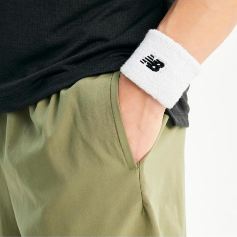 New Balance Клубный бег Часть 4.5 Графические шорты Nbnve2p041 2