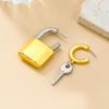 Асимметричные серьги с замком-ключом в европейском и американском стиле – коллекция осень/зима