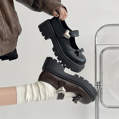 Модный темперамент, новые женские туфли 2025 года, туфли Мэри Джейн на платформе с пряжкой, ретро, студенческие туфли с маленькими кожаными туфлями jk, одинарные туфли