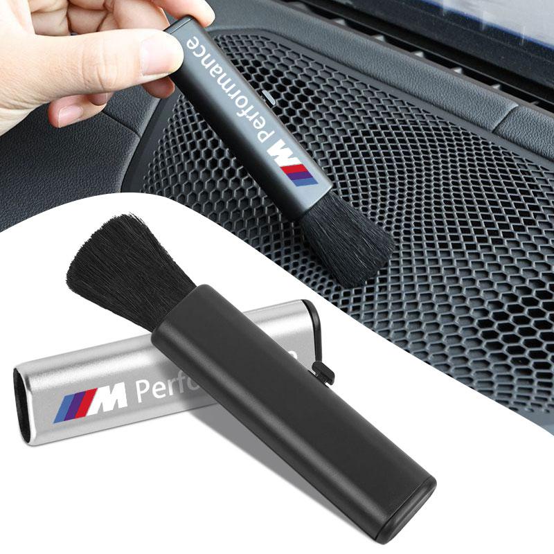 Retractable Car Air Vent Cleaning Brush Car Badge Detail Dust Remover For BMW M E34 E36 E60 E90 E46 E39 E70 F10 F20 F30 X5 X6 X1