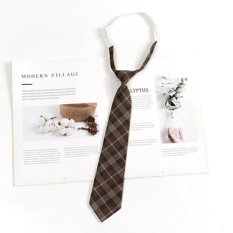 Галстук в стиле ретро в японском колледже: Коричневые, бордовые и черные полосы для женщин