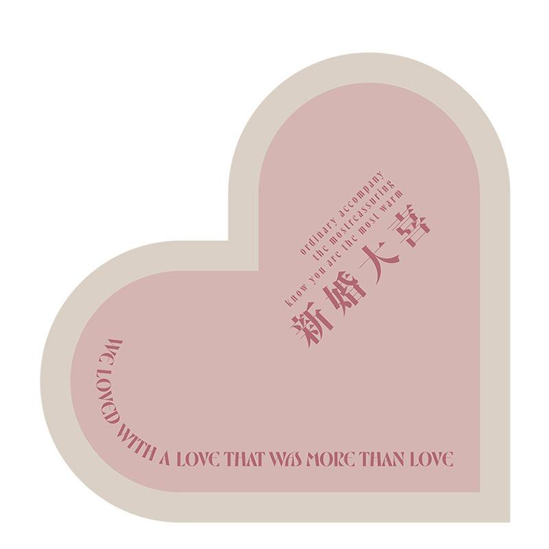 Красный водопоглощающий коврик из диатомовой грязи в форме сердца, праздничный коврик для ног в туалете, противоскользящий коврик для ванной комнаты в новом доме