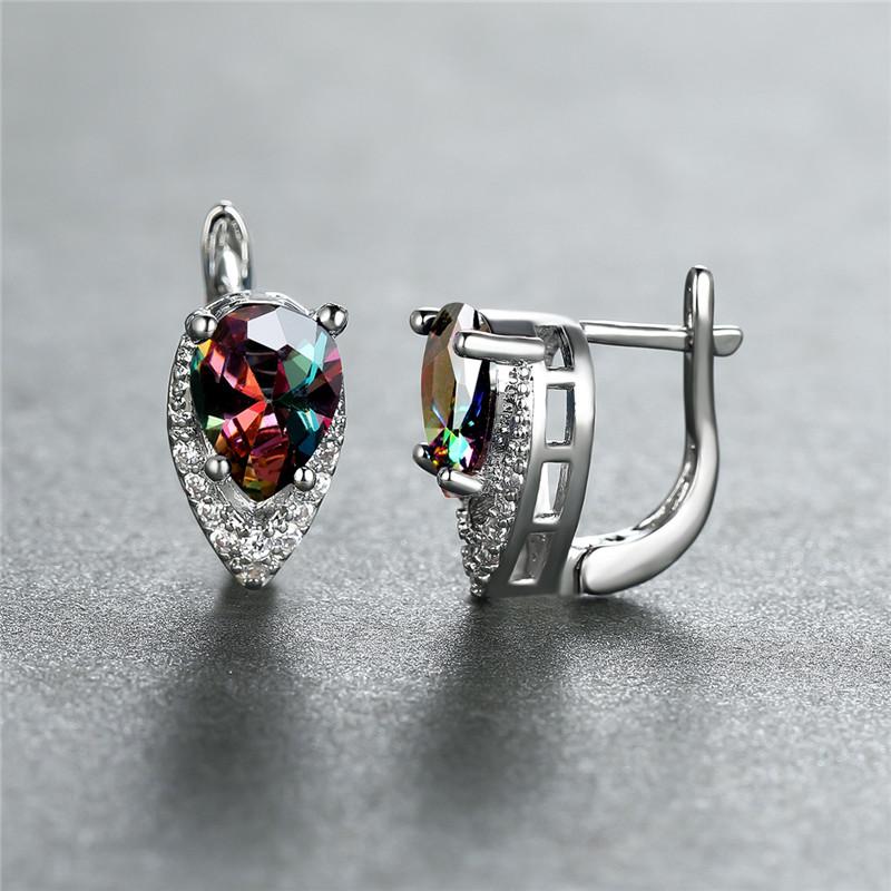 2022 New Geometric Teardrop Cut Green Stone Earrings Temperament Long Drop Trendy Female Earrings