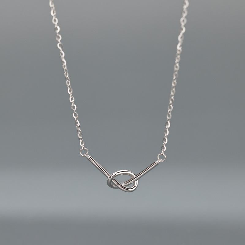 S999 Pure Silver Knotted Necklace Female Niche Design Clavicle Chain Light Luxury High Sense Necklace