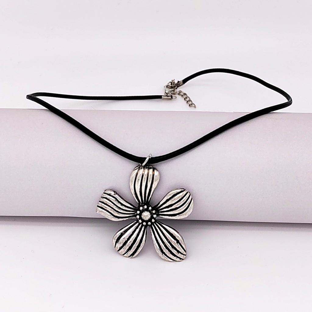 Цветочные Аксессуары Винтажная Сплавная Декоративная Цепочка Богемный Кулон Ключица Камелия