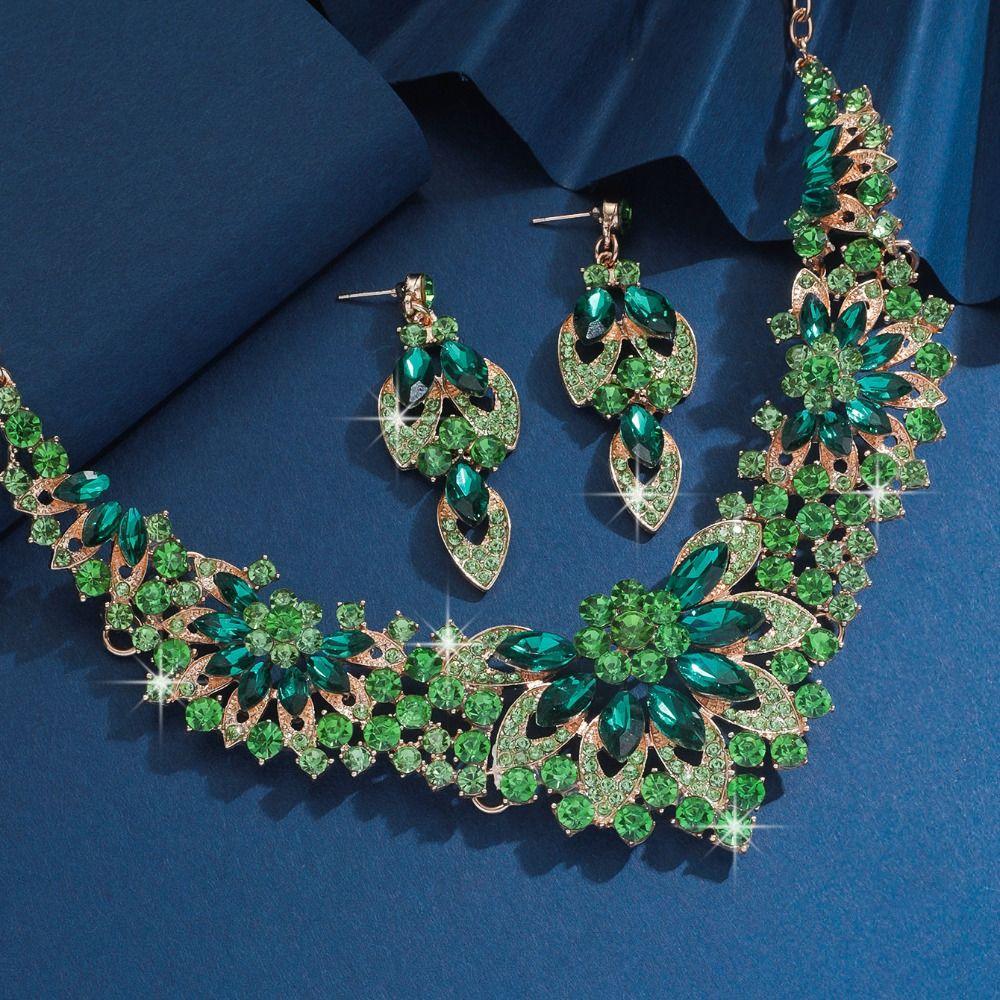 Crystal Rhinestone Jewelry Set Exquisite Crystal Necklace Set Necklace Earrings Set  Banquet