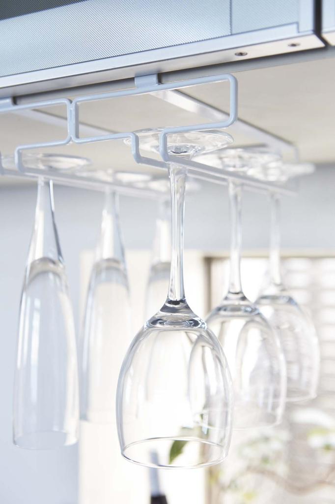 Yamazaki Jitsugyo Under Cabinet Wine Glass Hanger Double White W22 X D26 X H7cm Tower No Drilling or Screws Required Kitchen Hanging Shelf 2464