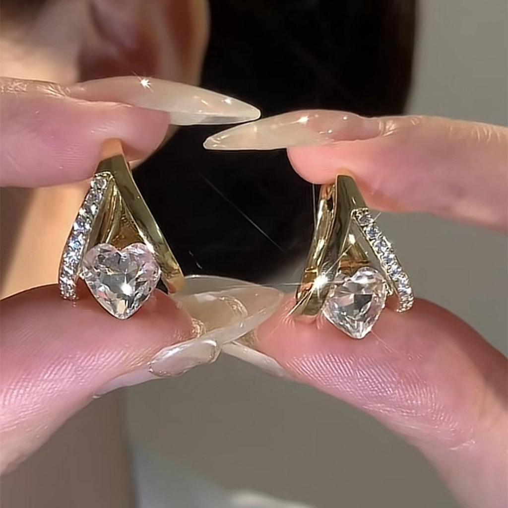 Изысканные серьги-гвоздики в форме сердца из циркония - Блестящие, простые серьги-гвоздики в форме персикового сердца для женщин, модный дизайн