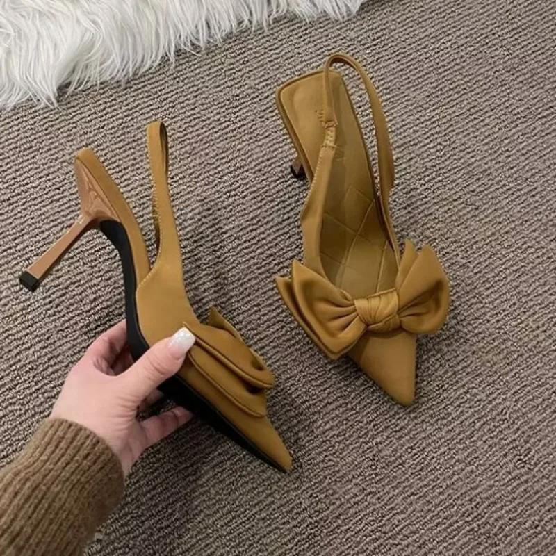 2024 Женские летние новые элегантные дизайнерские босоножки с бантом из искусственной кожи с сексуальным острым носком для вечернего платья Женские туфли на высоком каблуке большого размера