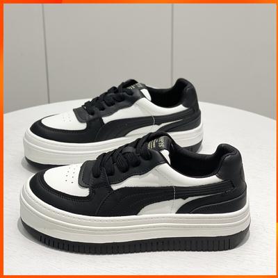 Взрывная кожа Толстая подошва Цветовая гамма Кеды Женские Осень Новые Повседневные Спортивные Студенческие Маленькие Белые Туфли Женский Тренд