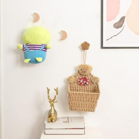 Wooden Wall Hook Lightweight Adhesive Hook with Natural Wood Grain Design Hook for Items Kids Schoolbags Hats