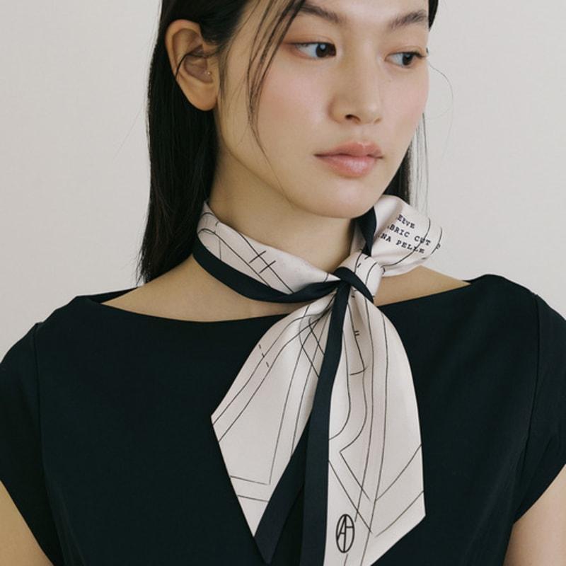 AVVINA PELLE Узор Длинный Твилли Шелковый Шарф - Кремовый