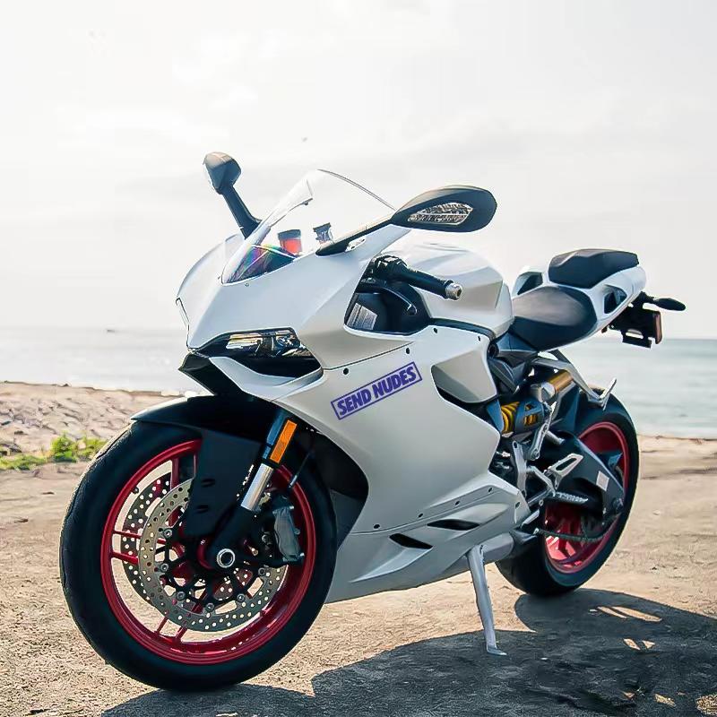 Send Nudes Car Stickers for Window Door Vinyl Decals Removable Auto Body Styling Motorcycle Creative Trim Various Sizes/Colors