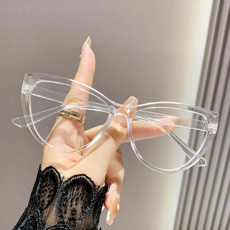 Cat Eye Myopia Glasses for Women Anti Blue Light Fashion Glasses HD Vintage Lenses Computer Glasses